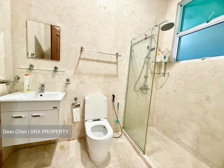 Jalan Batalong (D17), Terrace #596221091